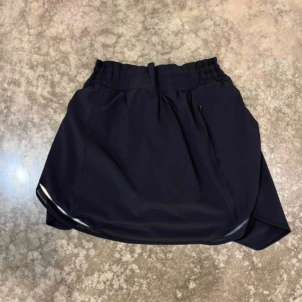 Lululemon black Hotty Hot Skirt